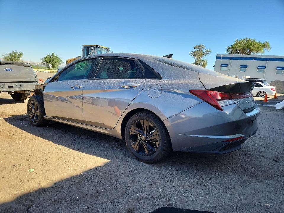 2023 HYUNDAI ELANTRA BLUE 2