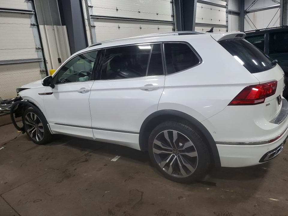 2022 VOLKSWAGEN TIGUAN SEL R-LINE SEL R-LINE 2