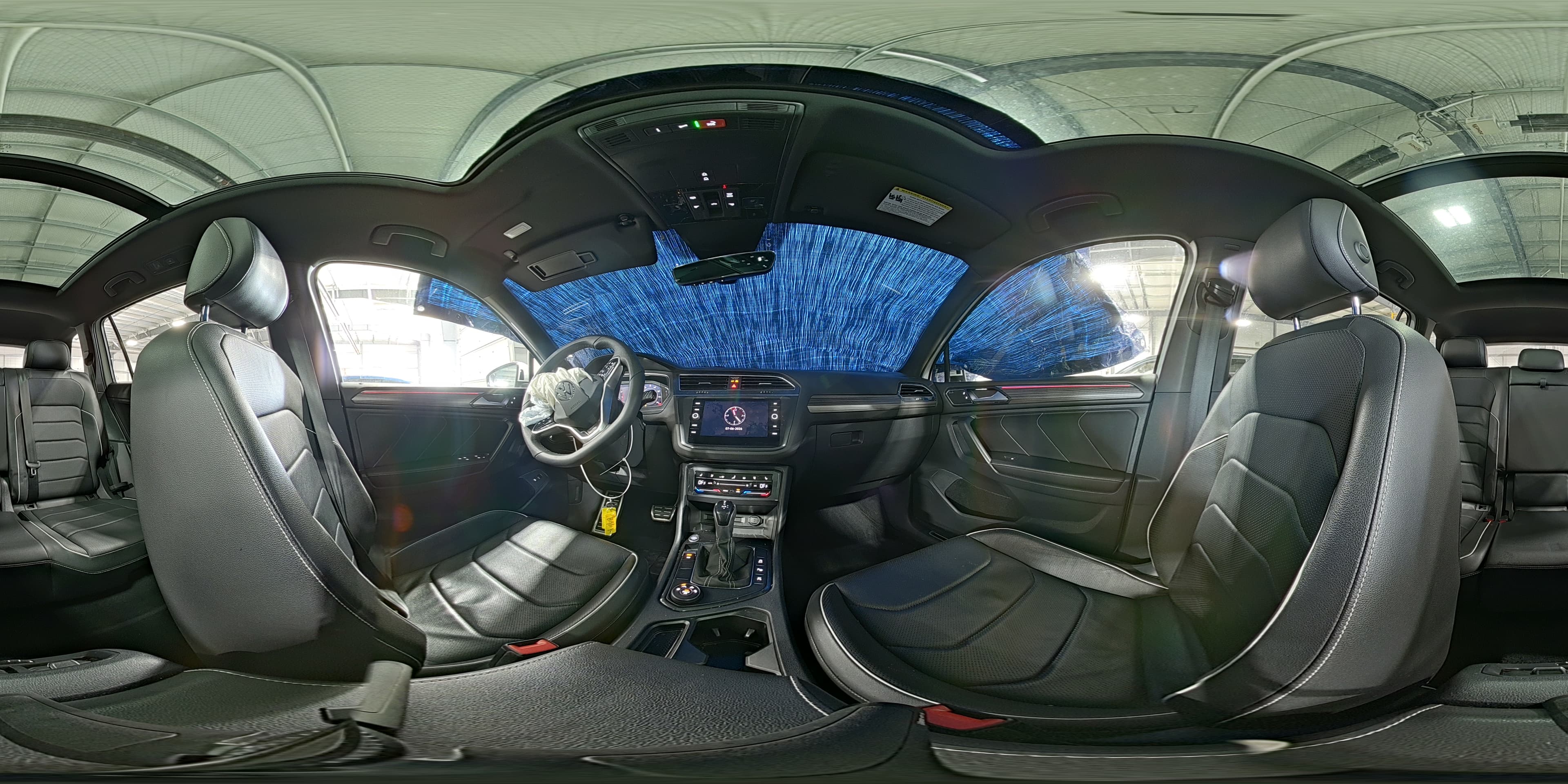 2022 VOLKSWAGEN TIGUAN SEL R-LINE SEL R-LINE 15