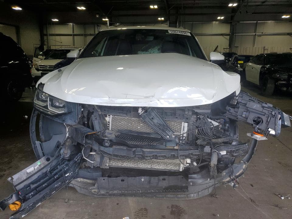 2022 VOLKSWAGEN TIGUAN SEL R-LINE SEL R-LINE 5