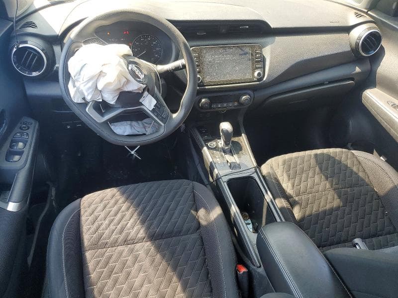 2021 NISSAN KICKS SV 8