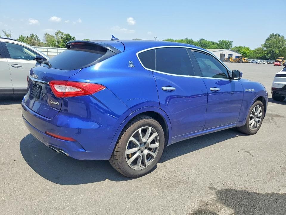 2019 MASERATI LEVANTE 3