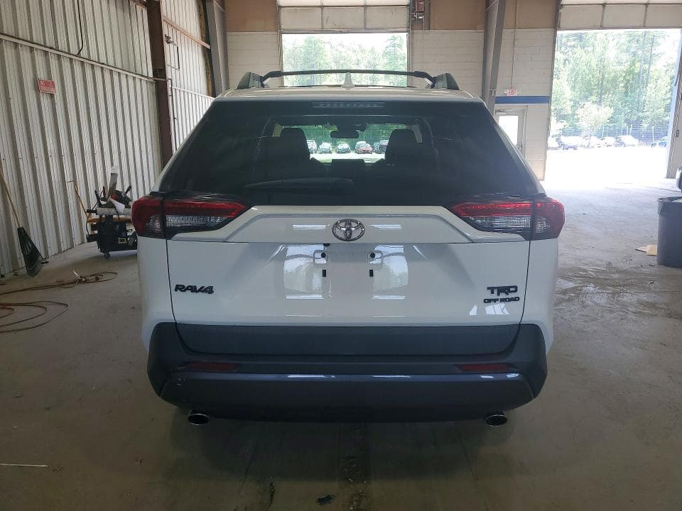 2020 TOYOTA RAV4 TRD OFF-ROAD 6