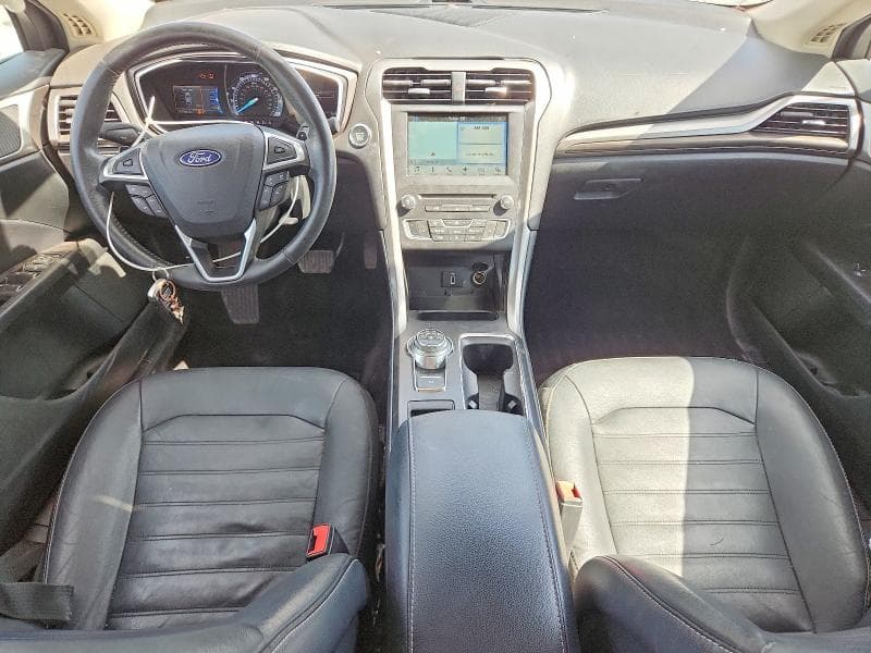 2017 FORD FUSION SE 8