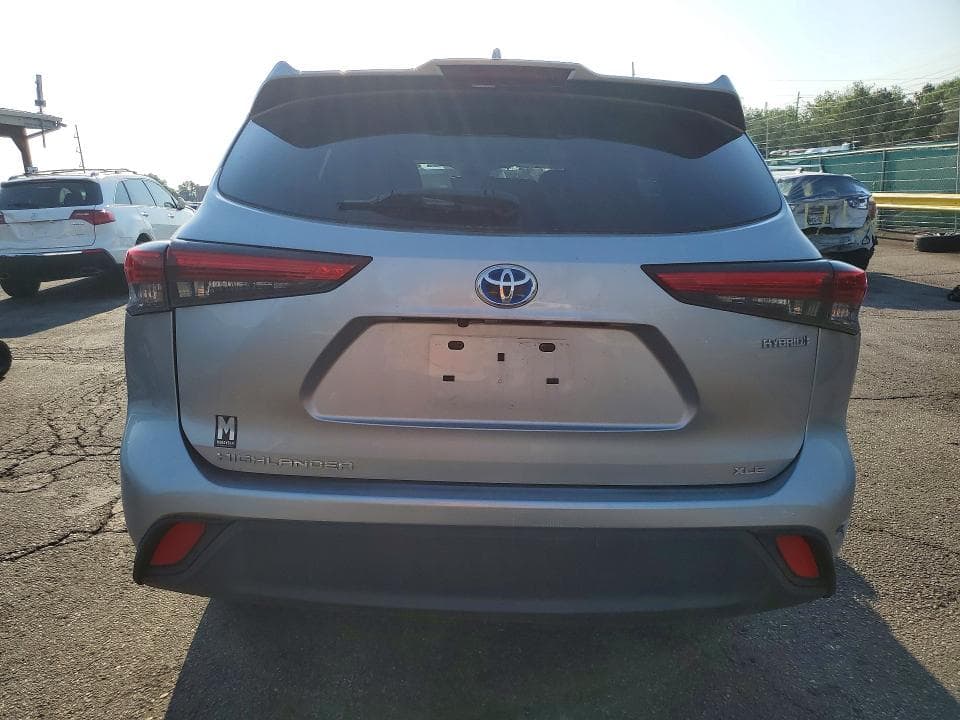 2022 TOYOTA HIGHLANDER HYBRID XLE 6