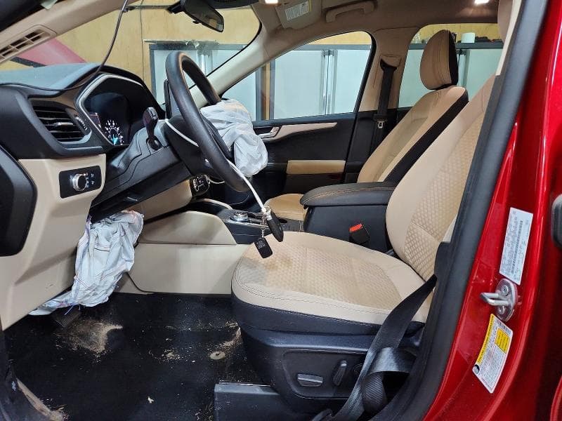 2020 FORD ESCAPE SE SE 7