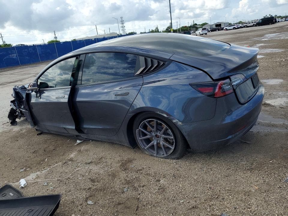 2020 TESLA MODEL 3 2