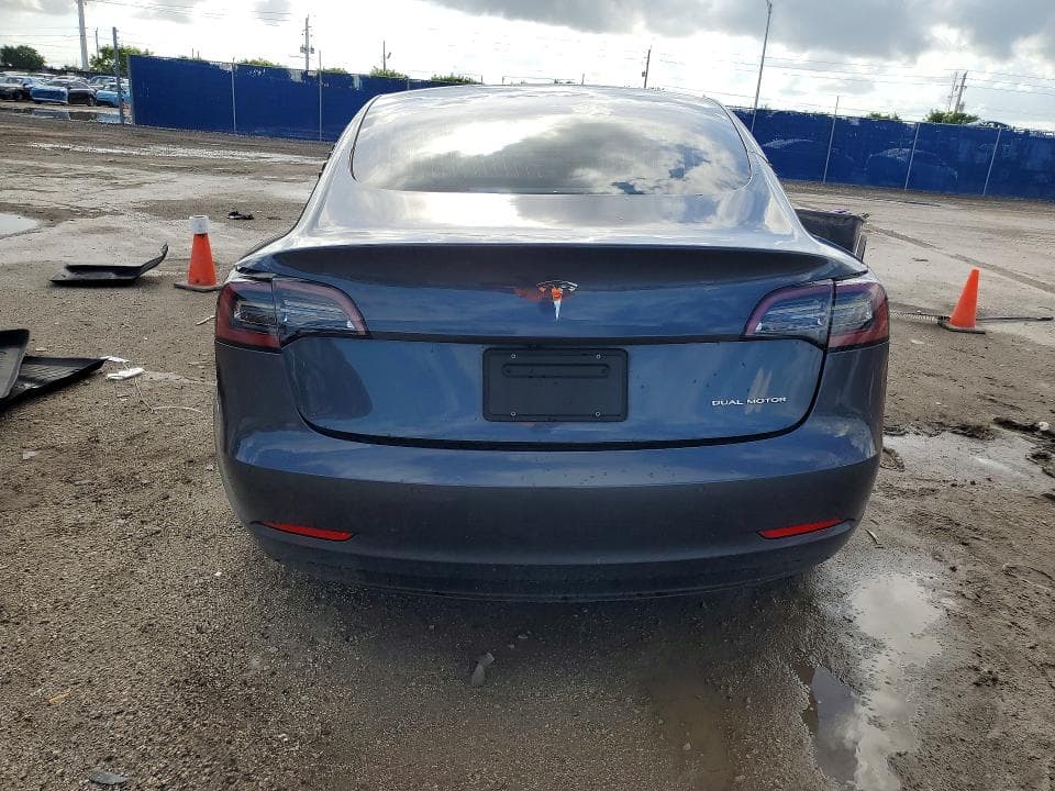 2020 TESLA MODEL 3 6