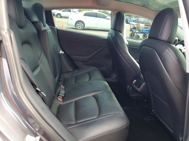 2020 TESLA MODEL 3 10