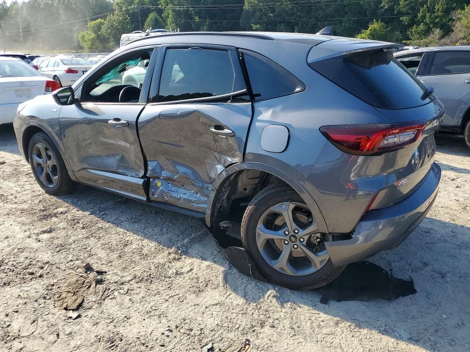2024 FORD ESCAPE ST LINE 2