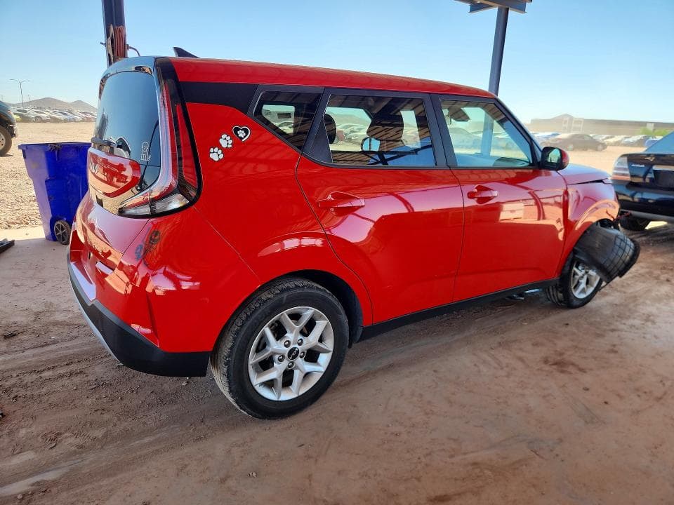 2023 KIA SOUL LX 3
