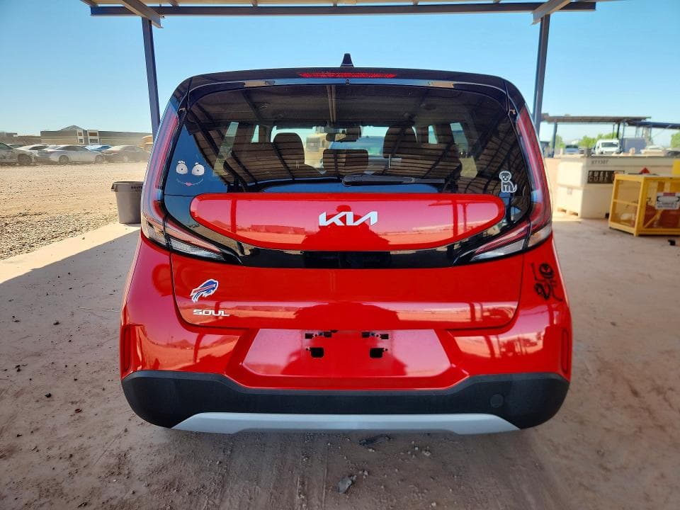 2023 KIA SOUL LX 6