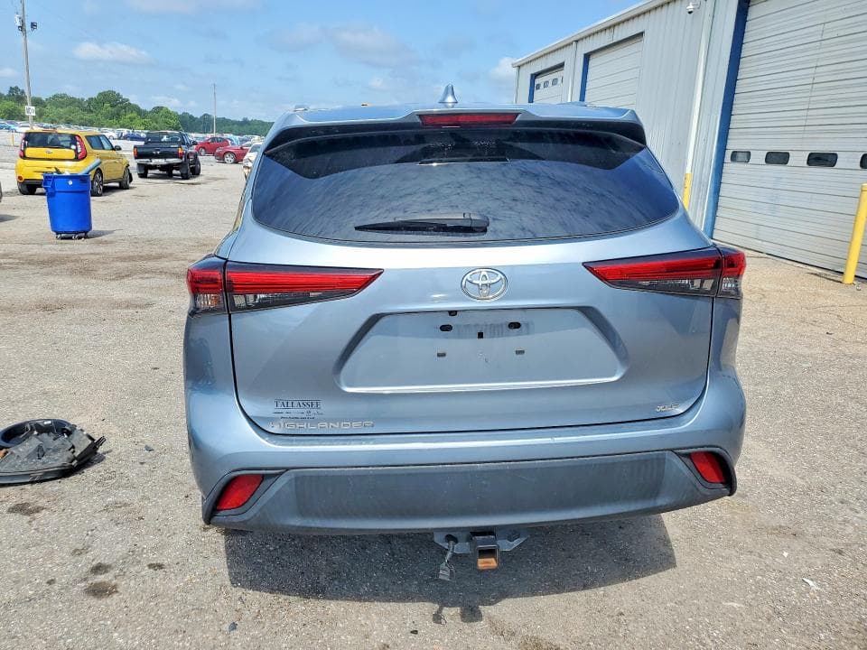 2021 TOYOTA HIGHLANDER XLE 6
