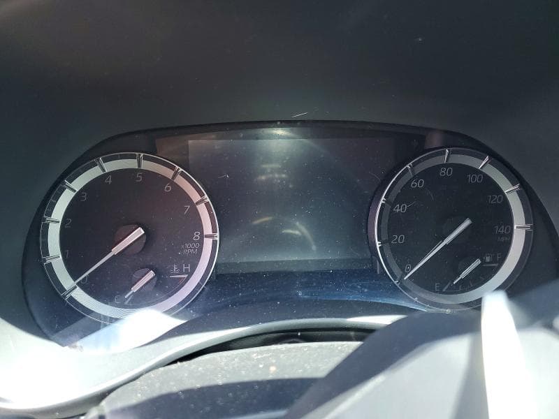 2021 TOYOTA HIGHLANDER XLE 9