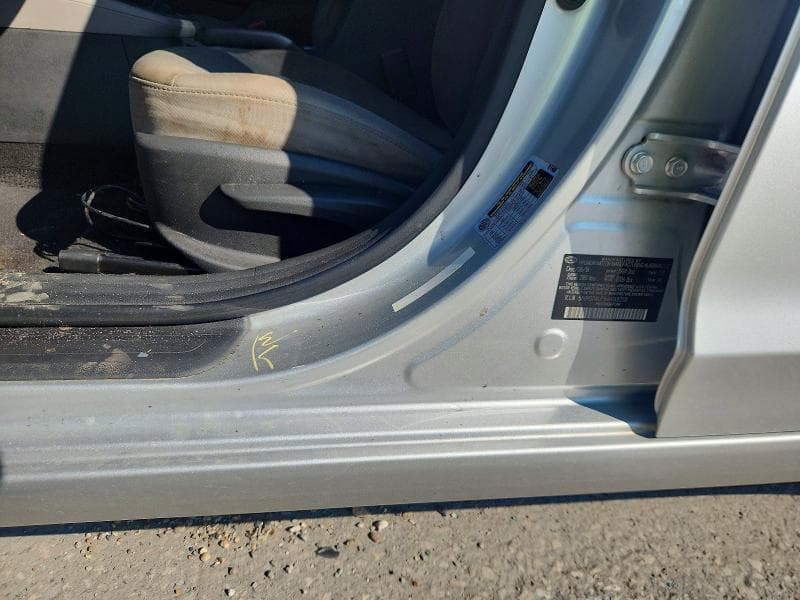 2017 HYUNDAI ELANTRA SE SE 12
