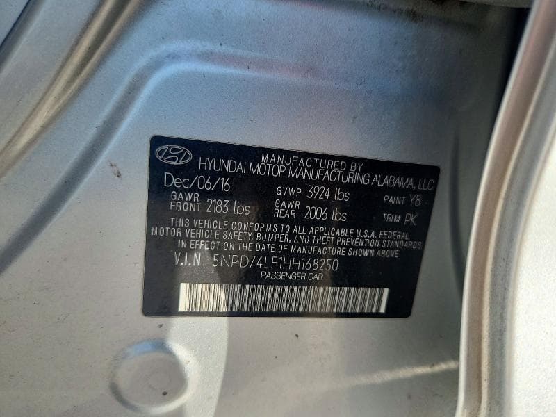 2017 HYUNDAI ELANTRA SE SE 13