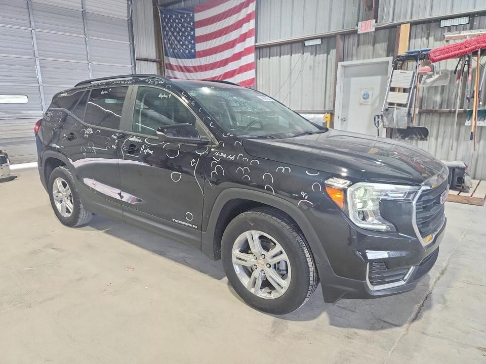 2024 GMC TERRAIN SLE 4