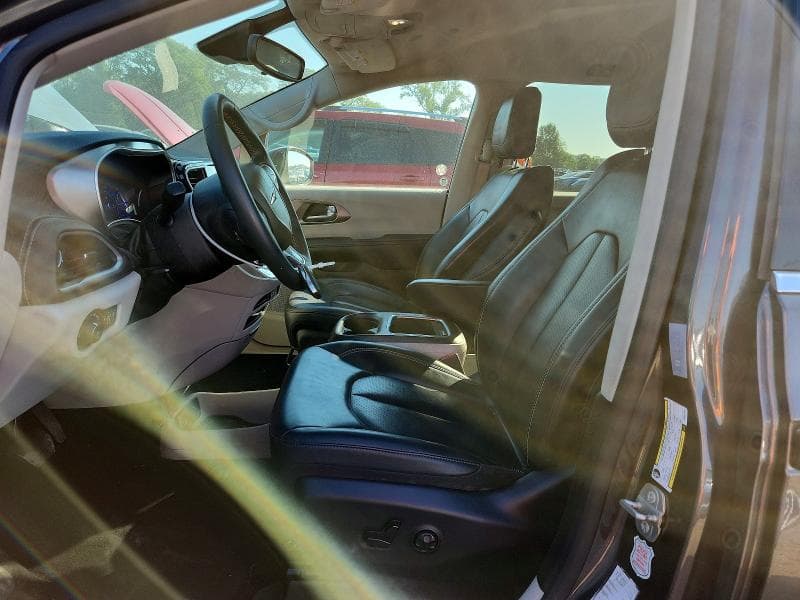 2023 CHRYSLER PACIFICA HYBRID TOURING L 7