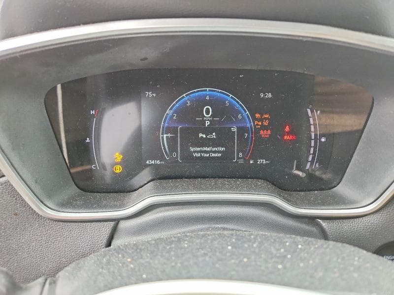 2024 TOYOTA COROLLA CROSS XLE 9