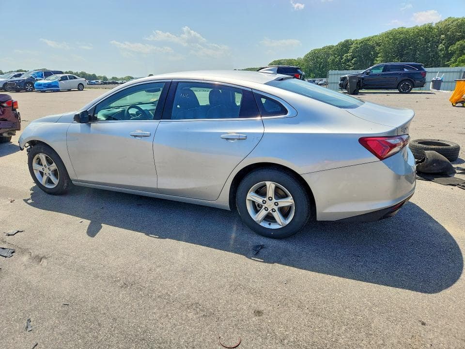 2022 CHEVROLET MALIBU LT 2
