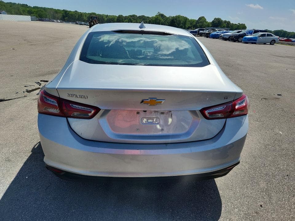2022 CHEVROLET MALIBU LT 6