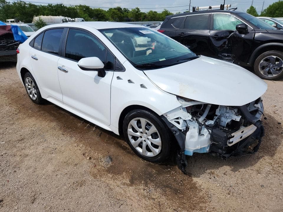 2020 TOYOTA COROLLA LE 4