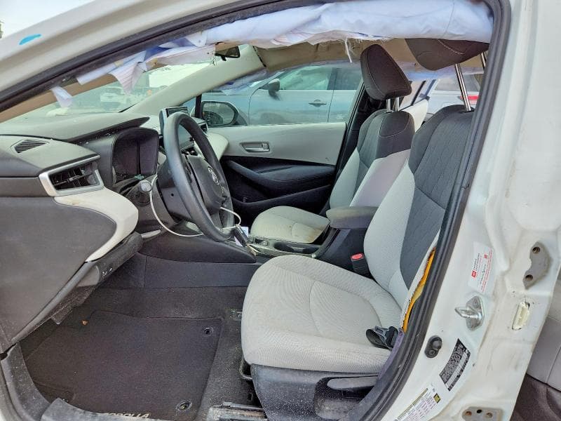 2020 TOYOTA COROLLA LE 7