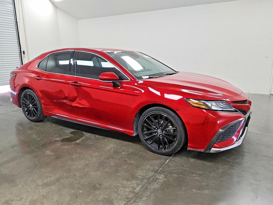 2021 TOYOTA CAMRY XSE 4