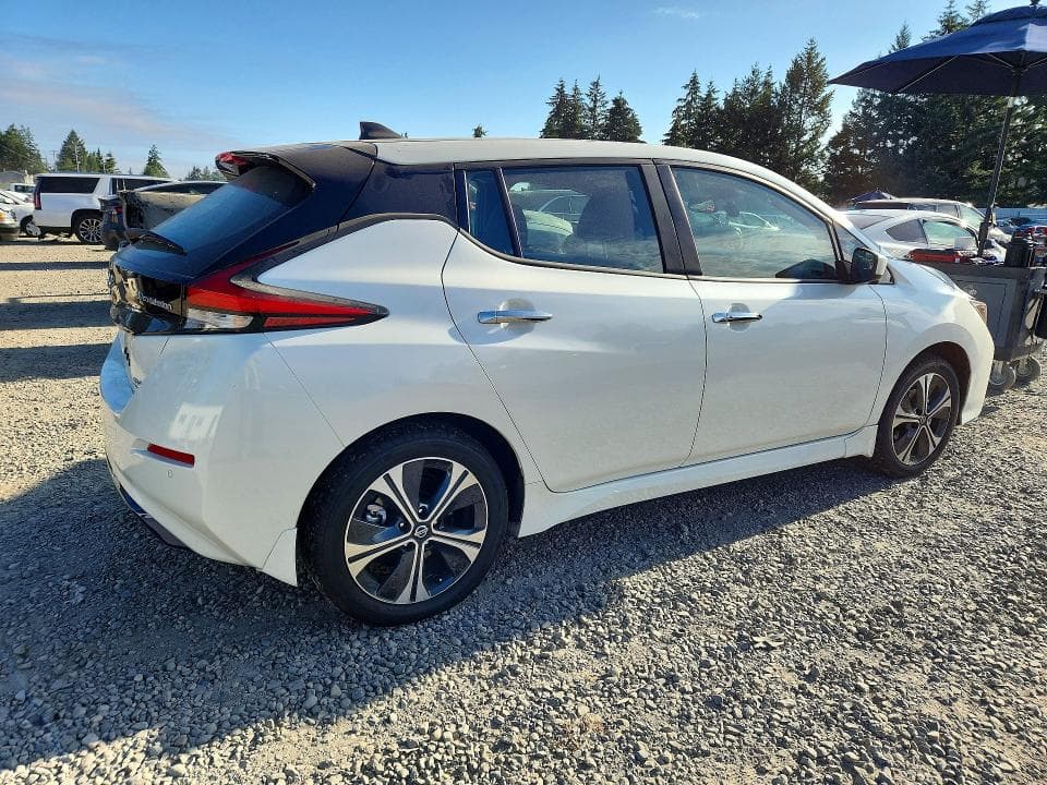2022 NISSAN LEAF SV PLUS 3