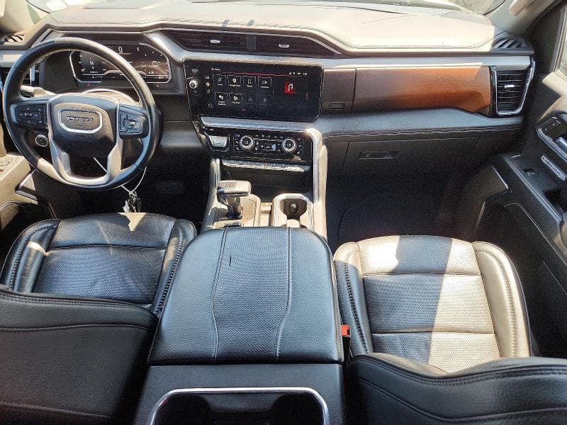 2024 GMC SIERRA K1500 DENALI 8