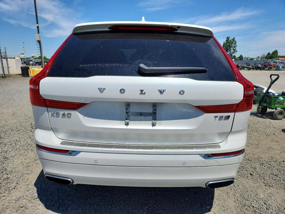 2020 VOLVO XC60 T5 INSCRIPTION 6