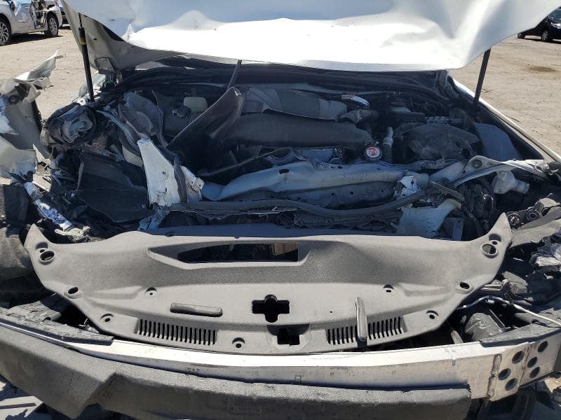 2017 LEXUS IS 200T 11