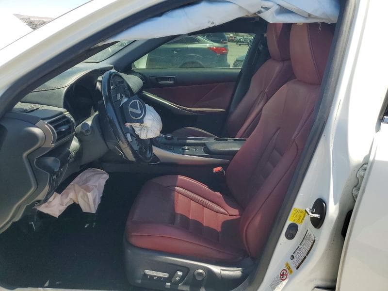 2017 LEXUS IS 200T 7