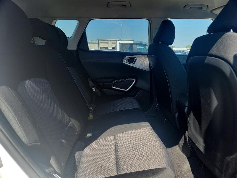 2025 KIA SOUL LX 11
