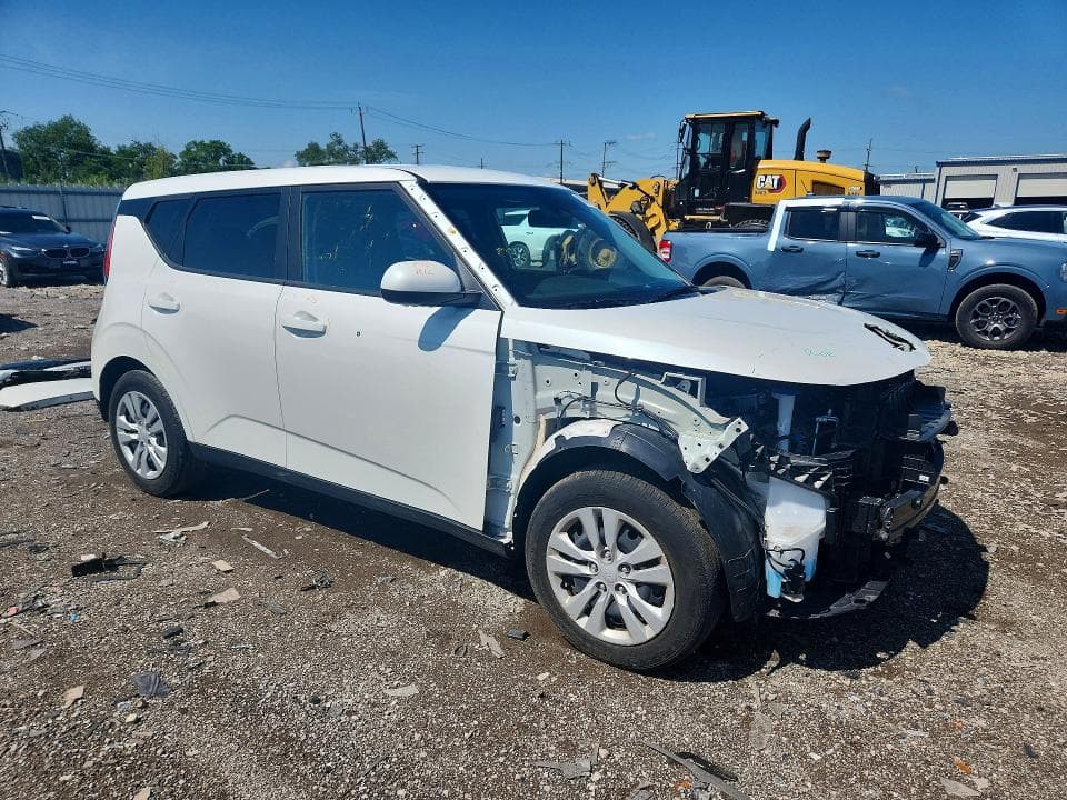 2025 KIA SOUL LX 4