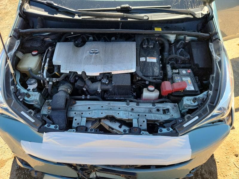 2016 TOYOTA PRIUS TWO 11