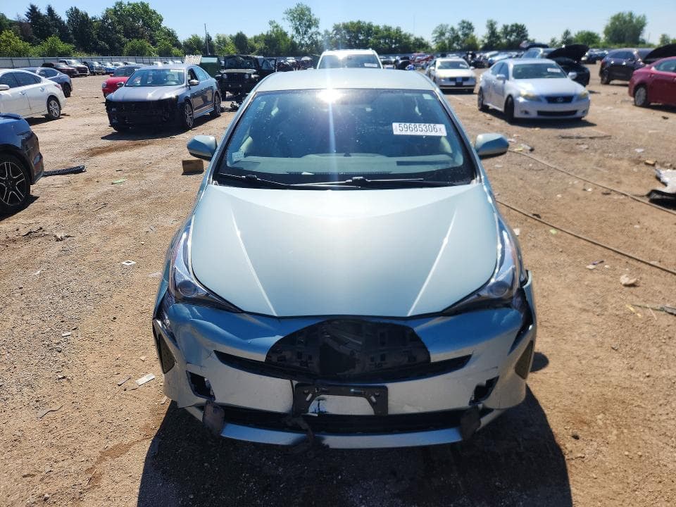 2016 TOYOTA PRIUS TWO 5