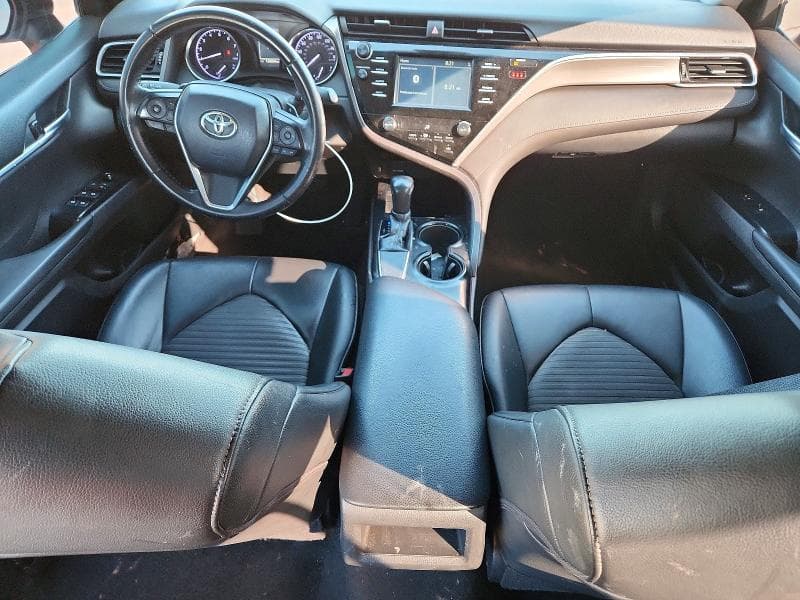 2018 TOYOTA CAMRY SE 8