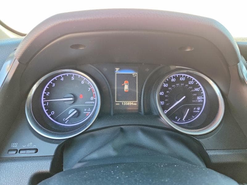 2018 TOYOTA CAMRY SE 9