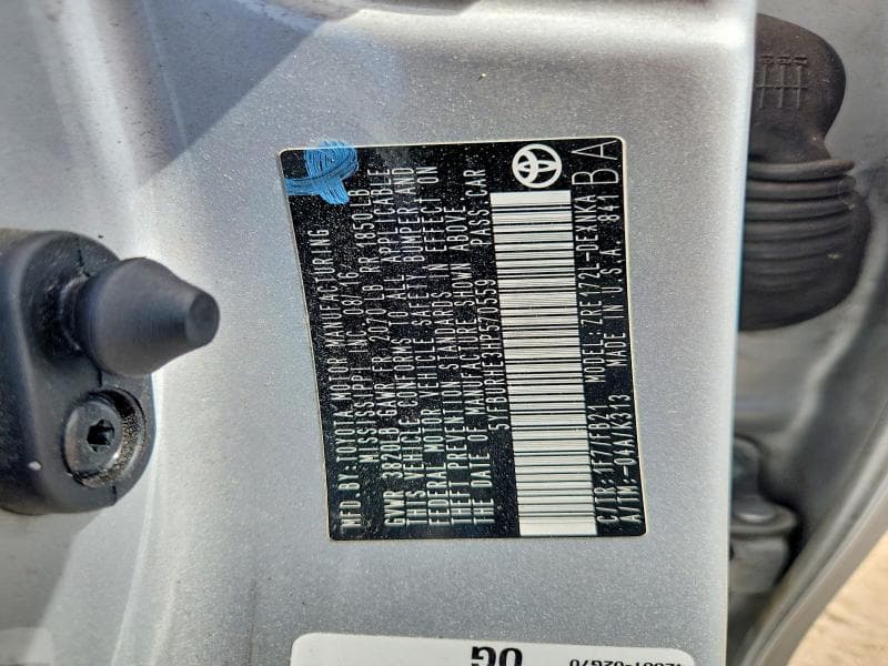 2017 TOYOTA COROLLA LE LE 13