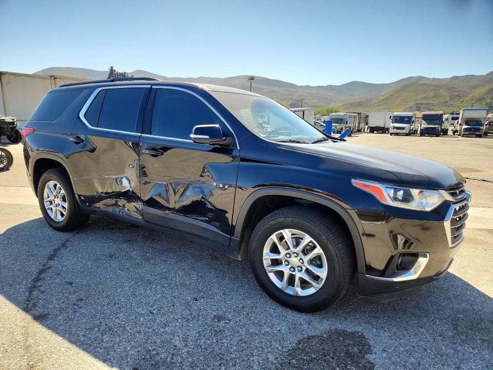 2021 CHEVROLET TRAVERSE LT 4