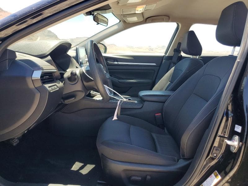 2023 NISSAN ALTIMA SV SV 8