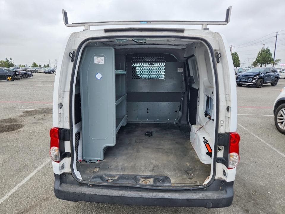 2017 NISSAN NV200 S 6