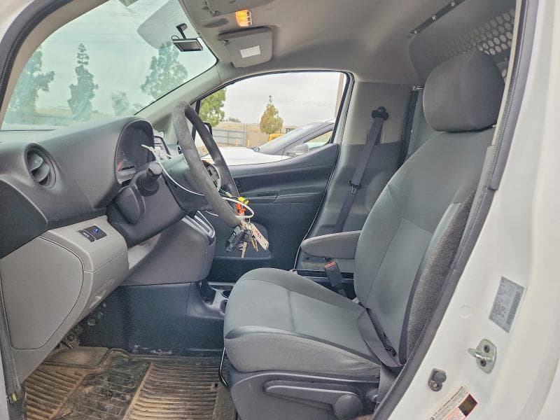 2017 NISSAN NV200 S 7