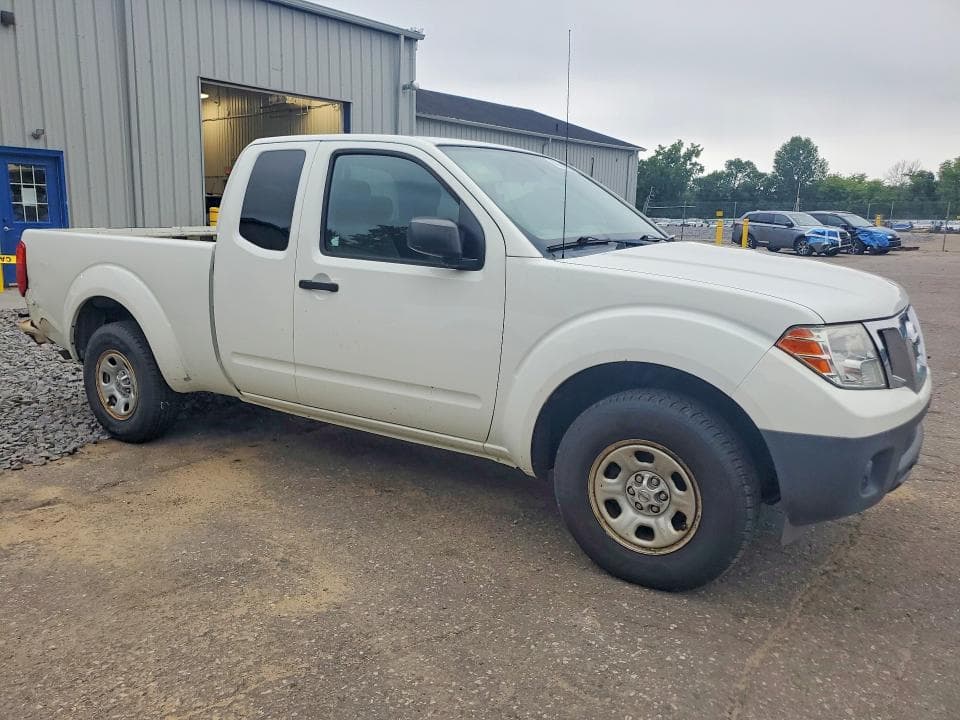 2018 NISSAN FRONTIER S 4