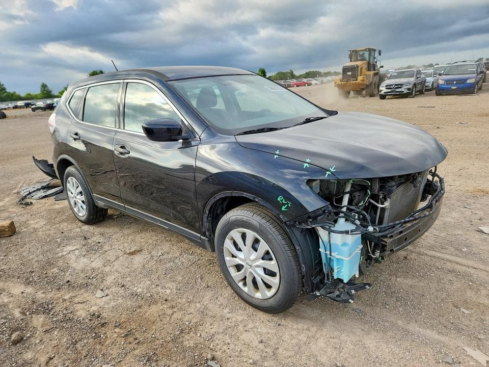 2016 NISSAN ROGUE S 4