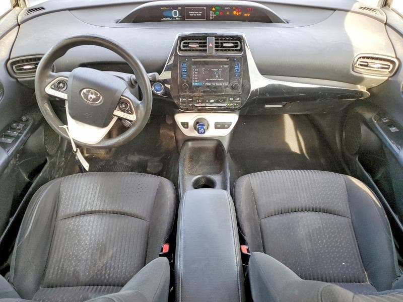 2017 TOYOTA PRIUS TWO 8