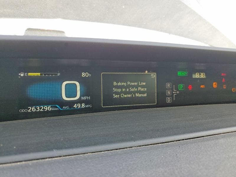 2017 TOYOTA PRIUS TWO 9