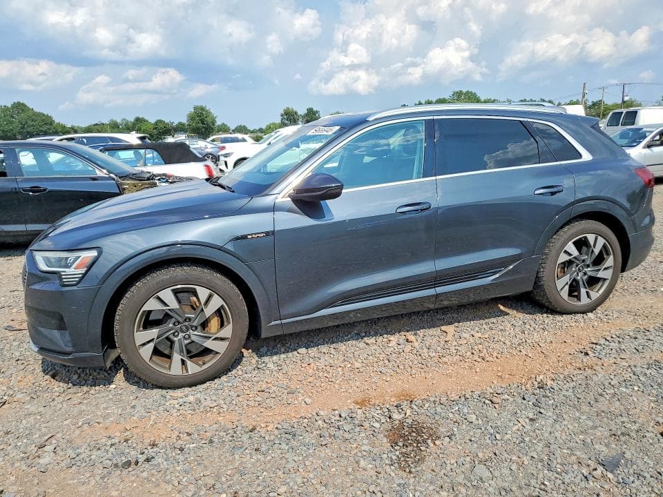 2021 AUDI E-TRON PREMIUM - 1