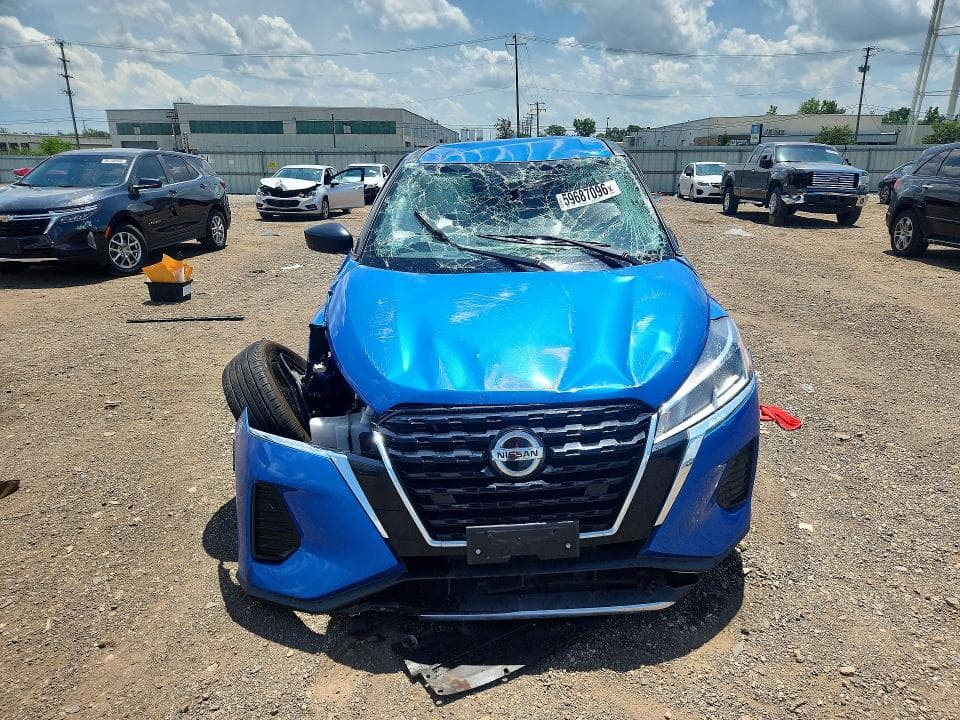 2021 NISSAN KICKS S 5